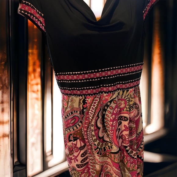 🤩 Very Pretty and Cute! Size 14 Cowl Neck Plunge midi dress. - Picture 2 of 7